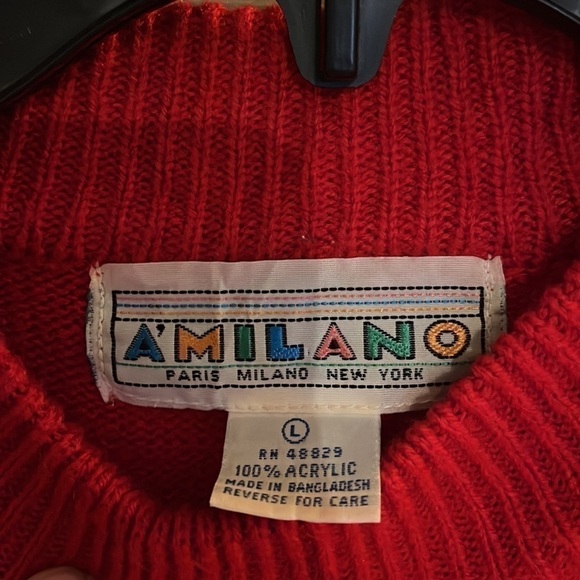 VTG-A’Milano-L-Red crewneck long sleeve sweater with embroidered heart on pocket - Picture 4 of 10